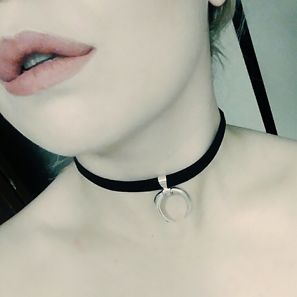 Velvet Boho Crescent Moon Pendant Choker 🌙
